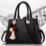 Luxury women's PU leather handbag for everyday fashion