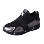 Front view of women's mesh travel shoes with Korean style design